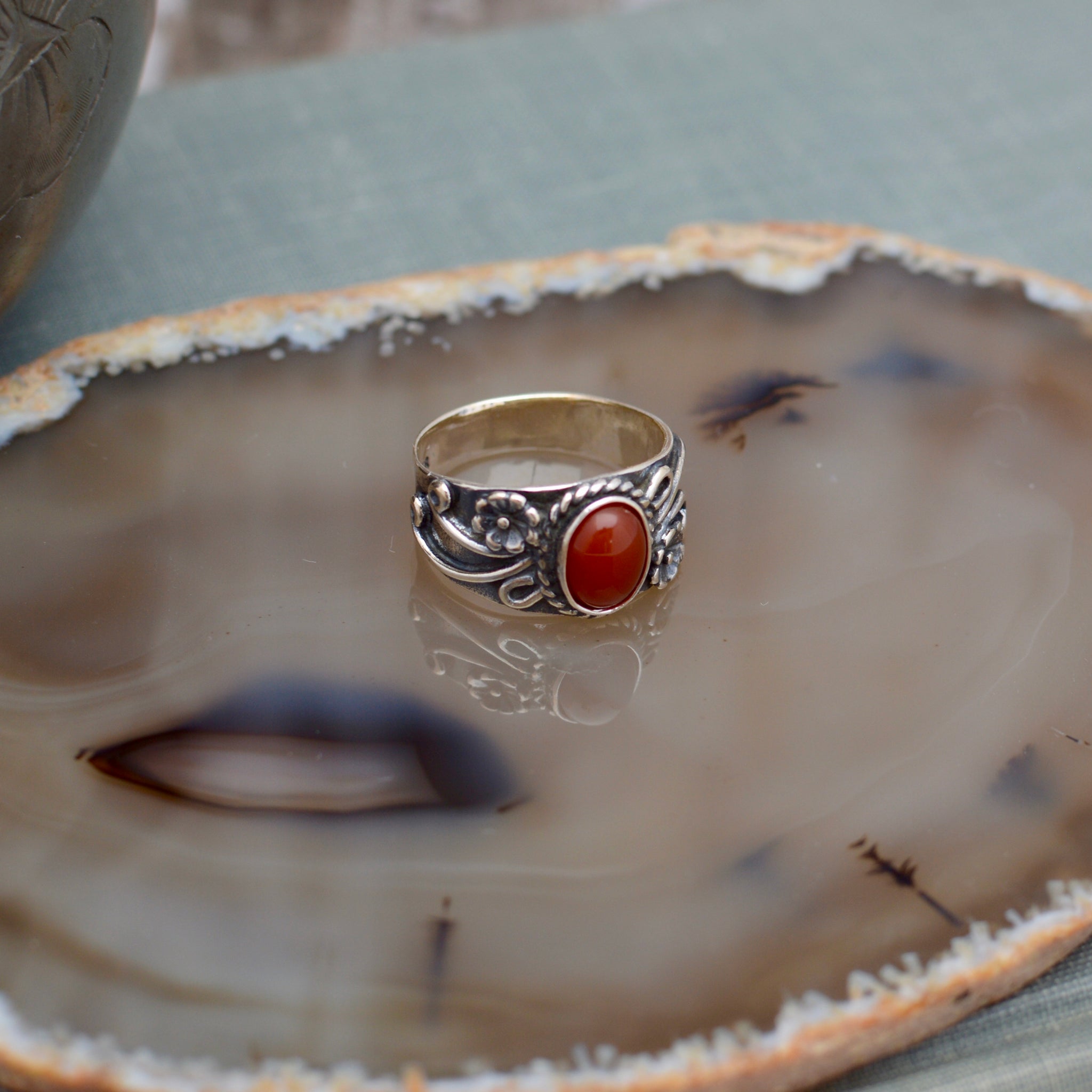 Jungle Flower Siesta Silver Ring – Vintage Jewelry for Women